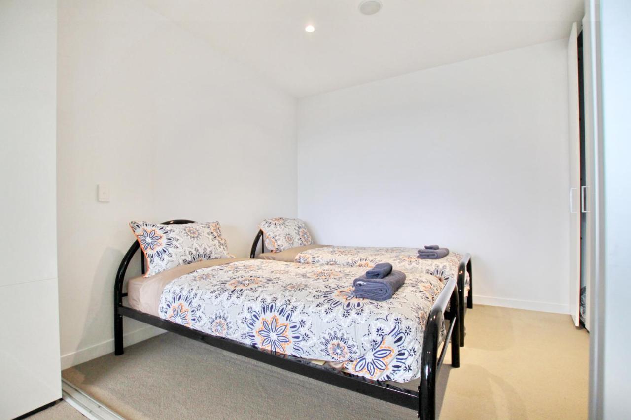 Nest On 639 Lonsdale St *
