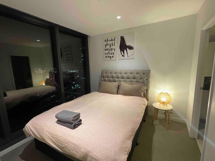 Apartment Nest On 639 Lonsdale St